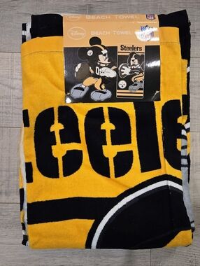 NEW Disney NFL Steelers Mickey Mouse Beach Towel 30"x60" Pittsburgh